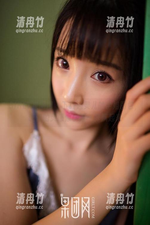 GIRLT果团网-通灵儿 GIRLT果团网 - 下载通灵儿的学姐图包,让你的灵感像学姐一样飘起来