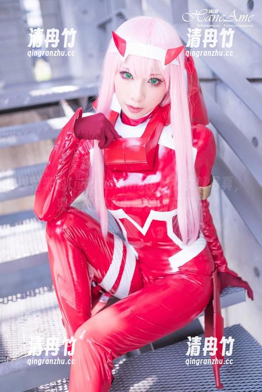 HaneAme雨波 福利来啦!HaneAme雨波兔女郎写真,突然想到了小时候的玩具…