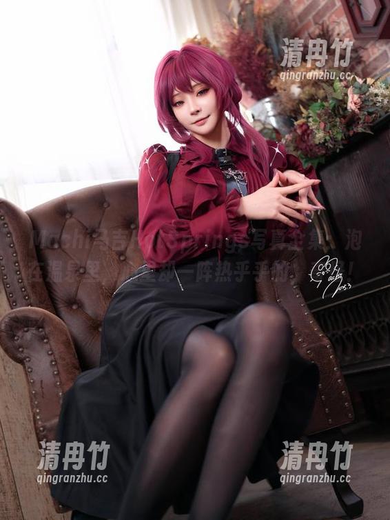 Machi马吉HotSprings写真全集：泡在温泉里，心里却一阵热乎乎的，奇怪！