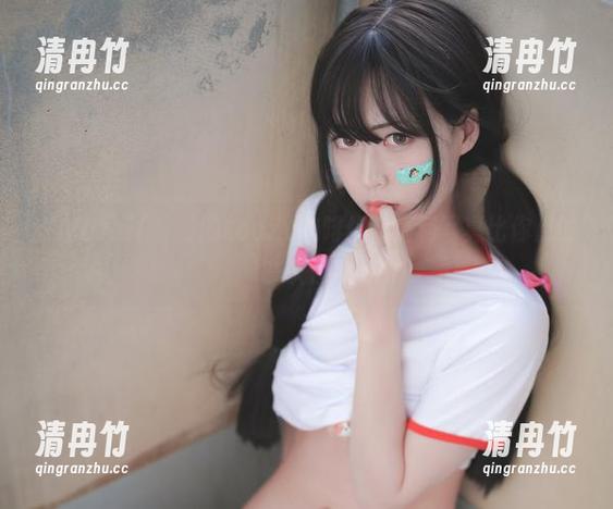 在Mozzi(모찌)的Loozy咖啡馆，福利写真比你点的拿铁还香