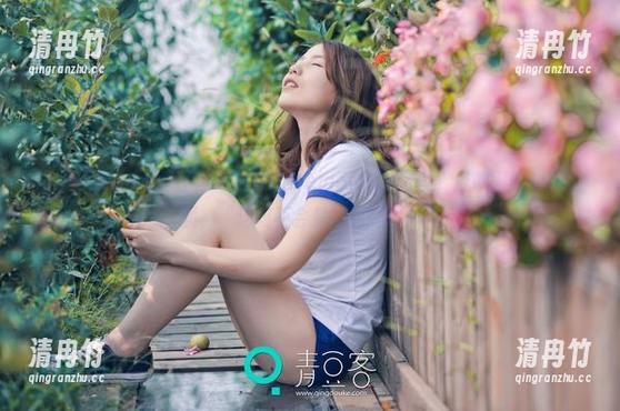 QingDouKe青豆客-柠檬c_lemon QingDouKe青豆客 - 柠檬c_lemon户外套图,风吹得脸难以捉摸,“这该不会是故意的吧?”