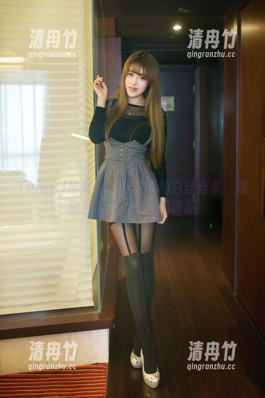 TuiGirl推女郎 - 松果儿的白丝合集：细腻到能穿透屏幕的诱惑