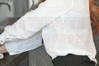 UGirls尤果网 - 更新芊小童换上校服，原来不是只有学习穿的…