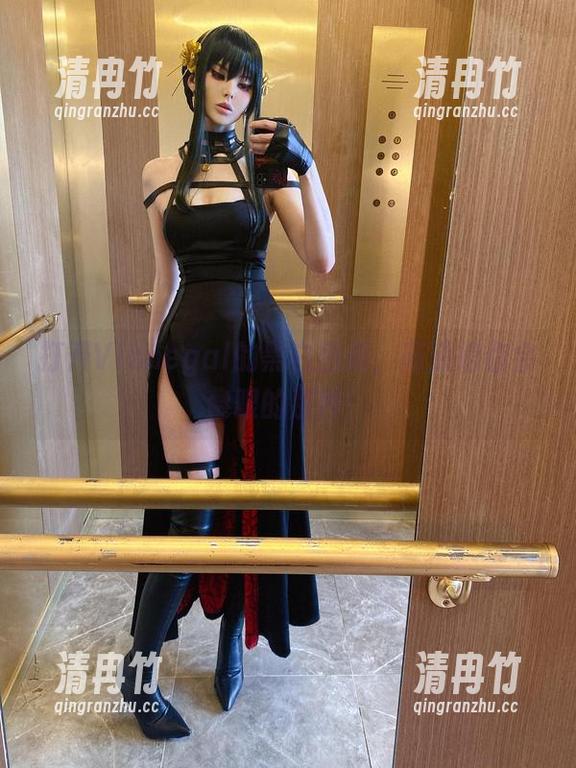 打开Vinnegal的黑白图册，高清得你会傻眼的那种！