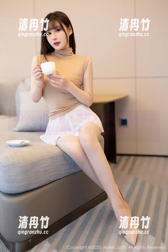 Xiuren秀人网 - 桃妖天的新毛衣写真集？我现在就要下载，太会挑了！