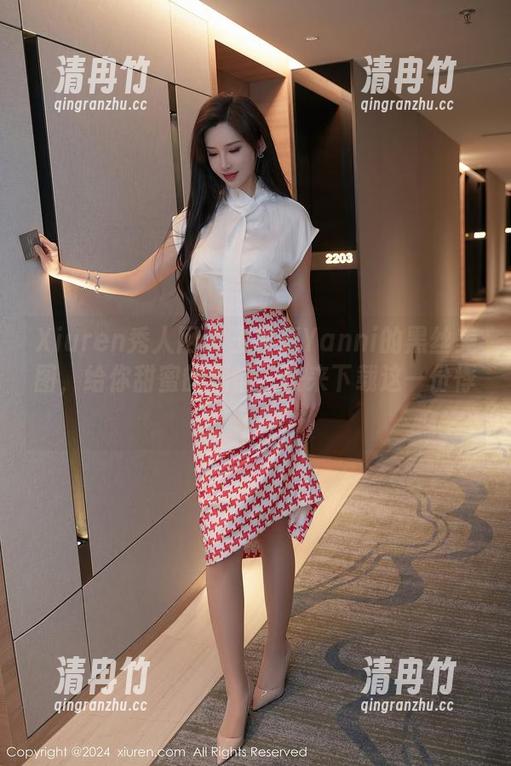 Xiuren秀人网-王馨瑶Yanni Xiuren秀人网 - 王馨瑶Yanni的黑丝美图,给你甜蜜的烦恼,快来下载这一份悸动!