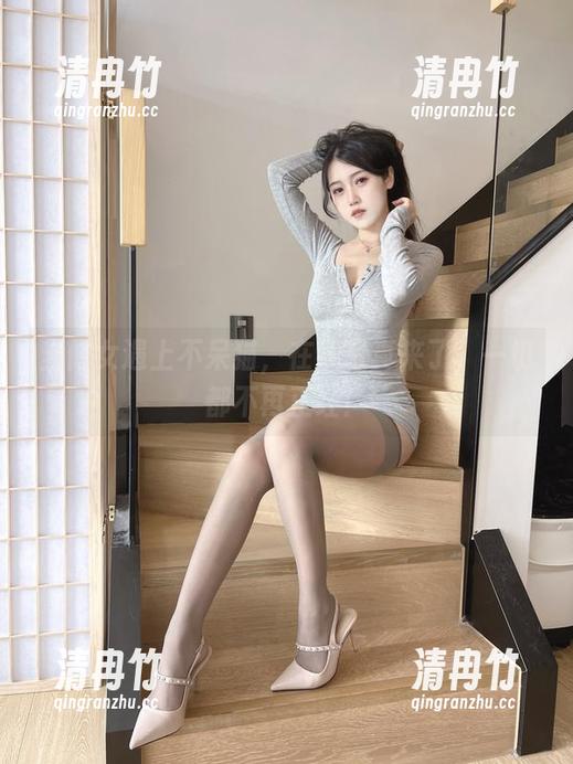 不呆猫 当修女遇上不呆猫,在线写真来了,一切都不再正经!