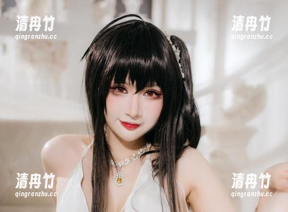 兔胖胖min的私拍原图：当武藏舞娘在这里舞动，我只想说这造型更像是“睡不醒”！
