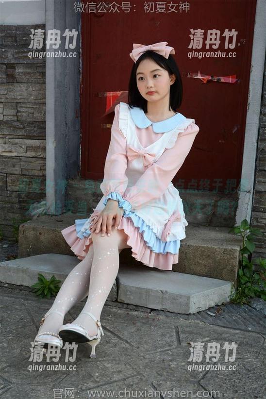 初夏女神 - 免费图包来啦，点点终于把夏天收拾妥当，你准备好迎接秋天了吗？