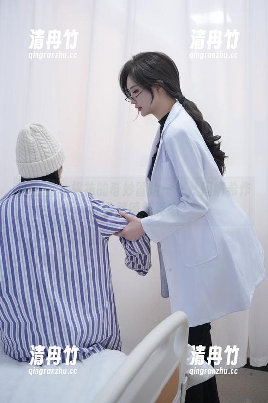 周妍希 微密圈 - 棉袜的奇妙冒险——从周妍希作品中解锁新姿态