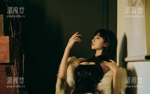 奈汐酱Nice的兔女郎作品，图库竟然暴露了她的小心思，提高警惕！