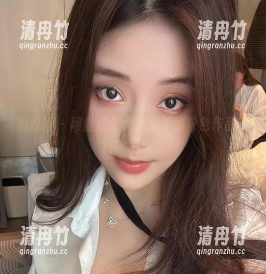 微密圈 - 网盘那么大，奶雯的粉色作品粒粒皆精彩！