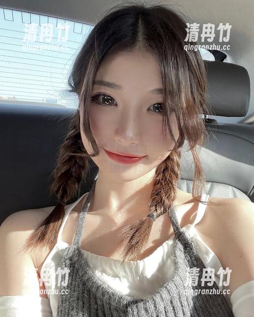 妮是老虎 微密圈 - 我也是你心目中的老虎?“妮是老虎”短裙套图等你下载,哈哈。