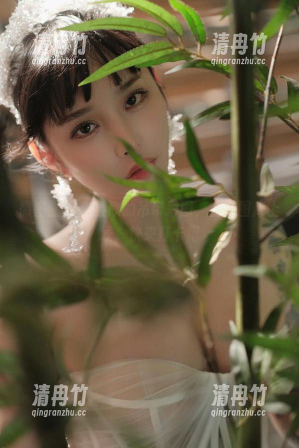 微密圈 - 宋昱欣的吊带彩图，全新图库上线，快来打卡吧
