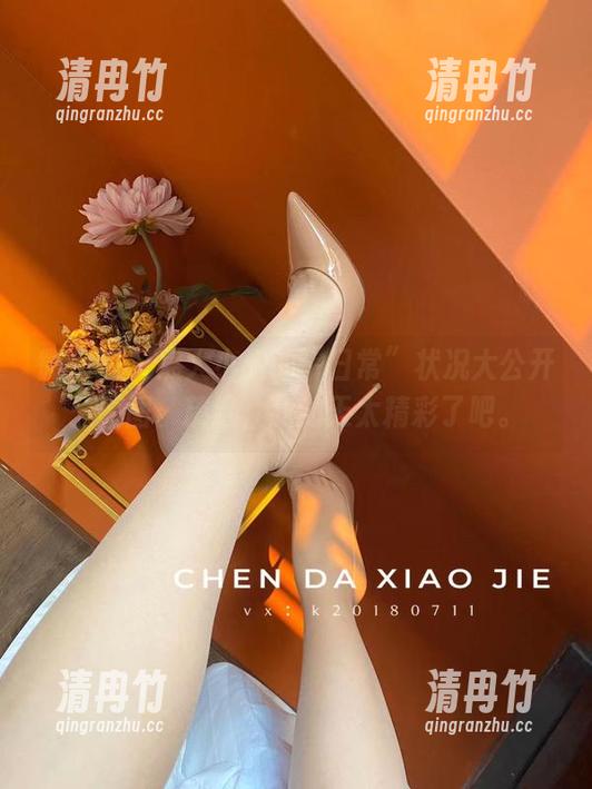 微密圈 - 宸大小姐的“日常”状况大公开：原图、精选，我的天太精彩了吧。