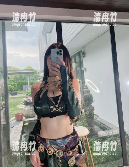 小玉吃果冻 微密圈 - 当小玉吃果冻遇上毛衣:无圣光也能狂欢,美图连连!