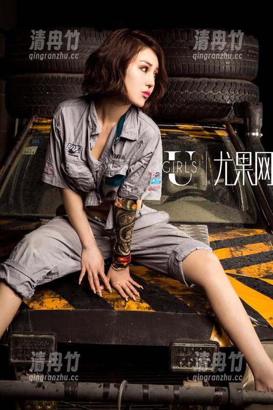 尤果网 - 王瑞儿真会玩，写真里的白丝一闪而过，我的思绪却停留了很久。