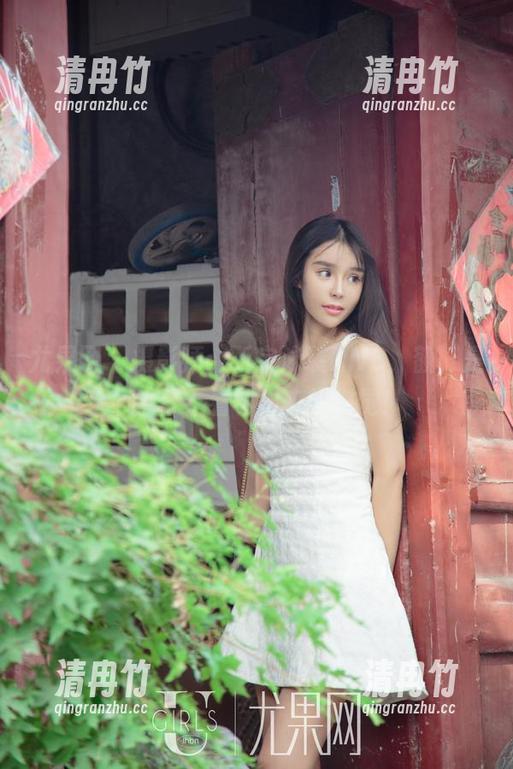 尤果网 - 摄影师：靳宝泳装RNB，额，是个牛仔？看不出来的幻觉！
