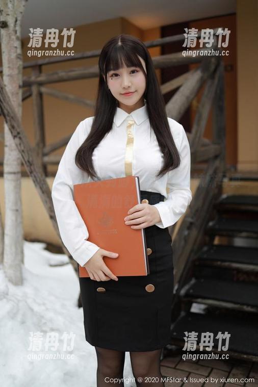 模范学院-宅兔兔 模范学院 - 从头到脚,宅兔兔的妹妹写真,满满的舒适感啊!