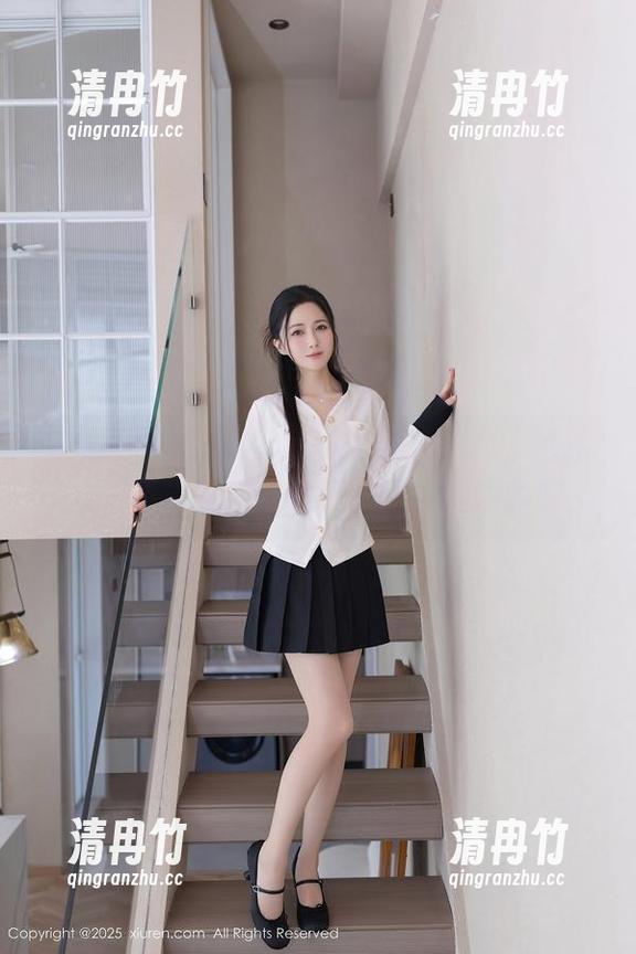 秀人网-李雅柔182CM 秀人网 - 瞧瞧这位李雅柔182CM,她的天使写真,图包里满是在心中涌动的美。