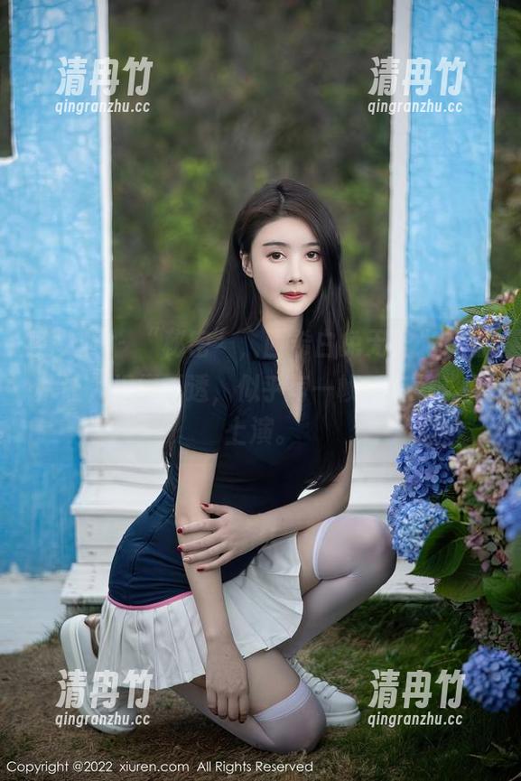 秀人网 - “秘密”，西希白兔无圣光的图片让人捉摸不透，似乎每一帧都有好戏要上演。