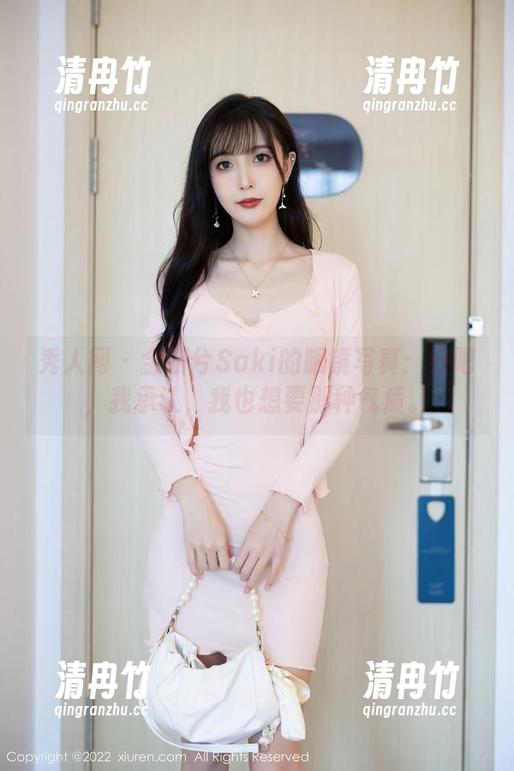 秀人网-金妍兮Saki 秀人网 - 金妍兮Saki的眼镜写真:好吧,我承认,我也想要那种气质。