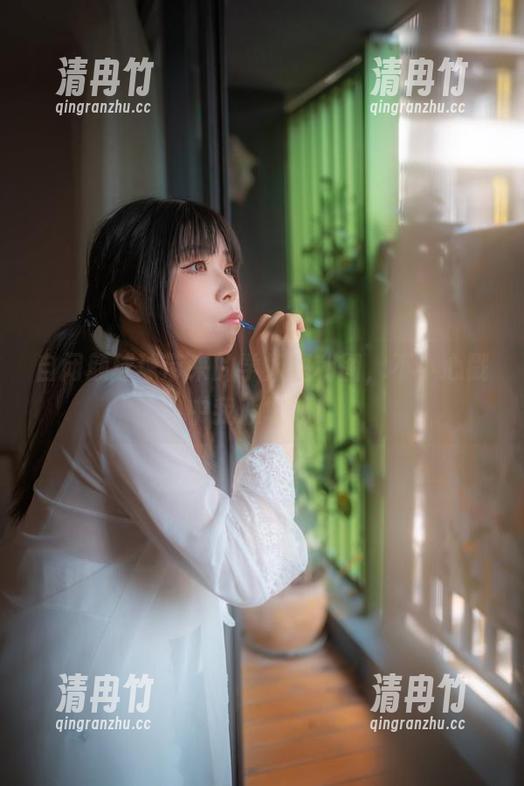 自闭颜球球带来的学姐福利图，不小心戳中我心坎儿！