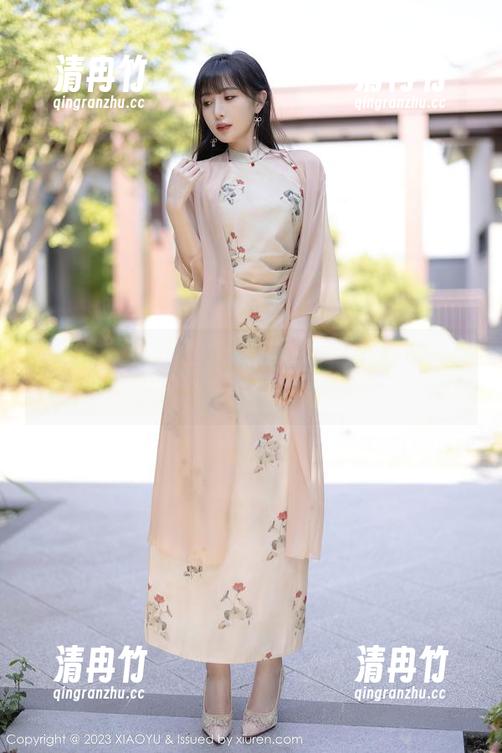 语画界-奶瓶 语画界 - 这就是奶瓶的最新校服图集,满满的青春气息呐!