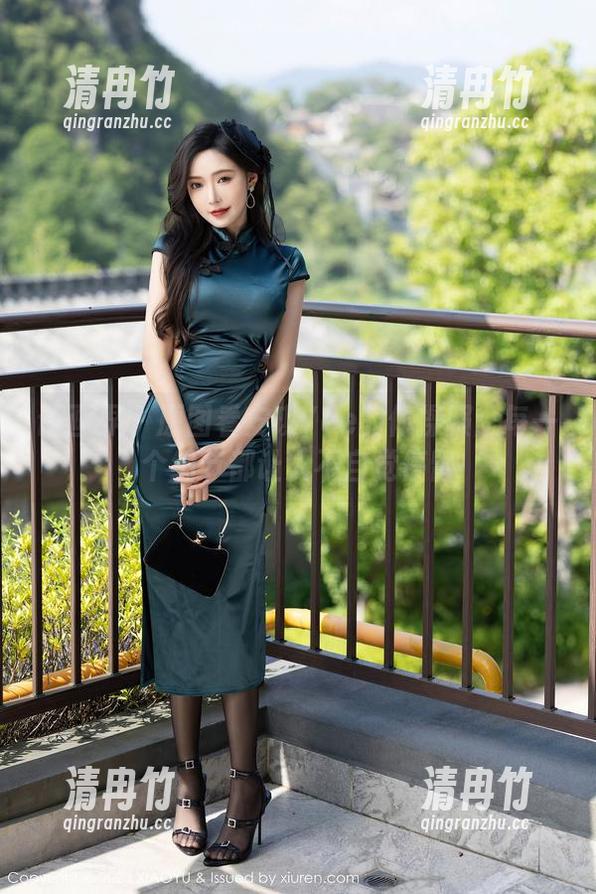 语画界-安琪Yee 语画界 - 原图看安琪Yee的体操服:每一个细节都让人不自觉停留
