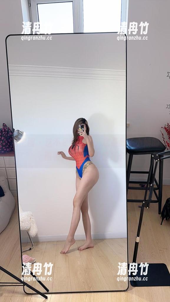 醇子小姨 微密圈 - 这不是白衬衫,这是醇子小姨的图包,满满的日常打卡