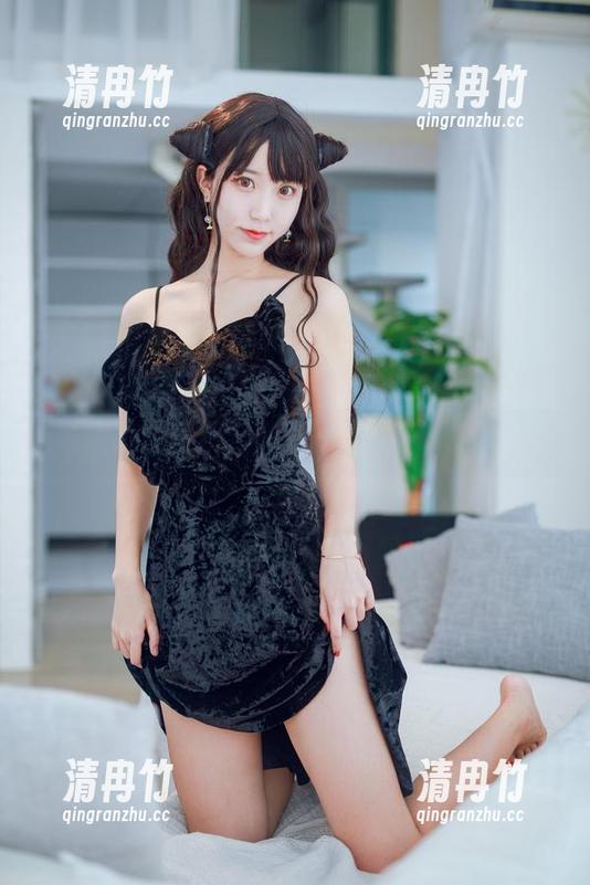 黑川黑白图册，像是灰色地带的偏执狂